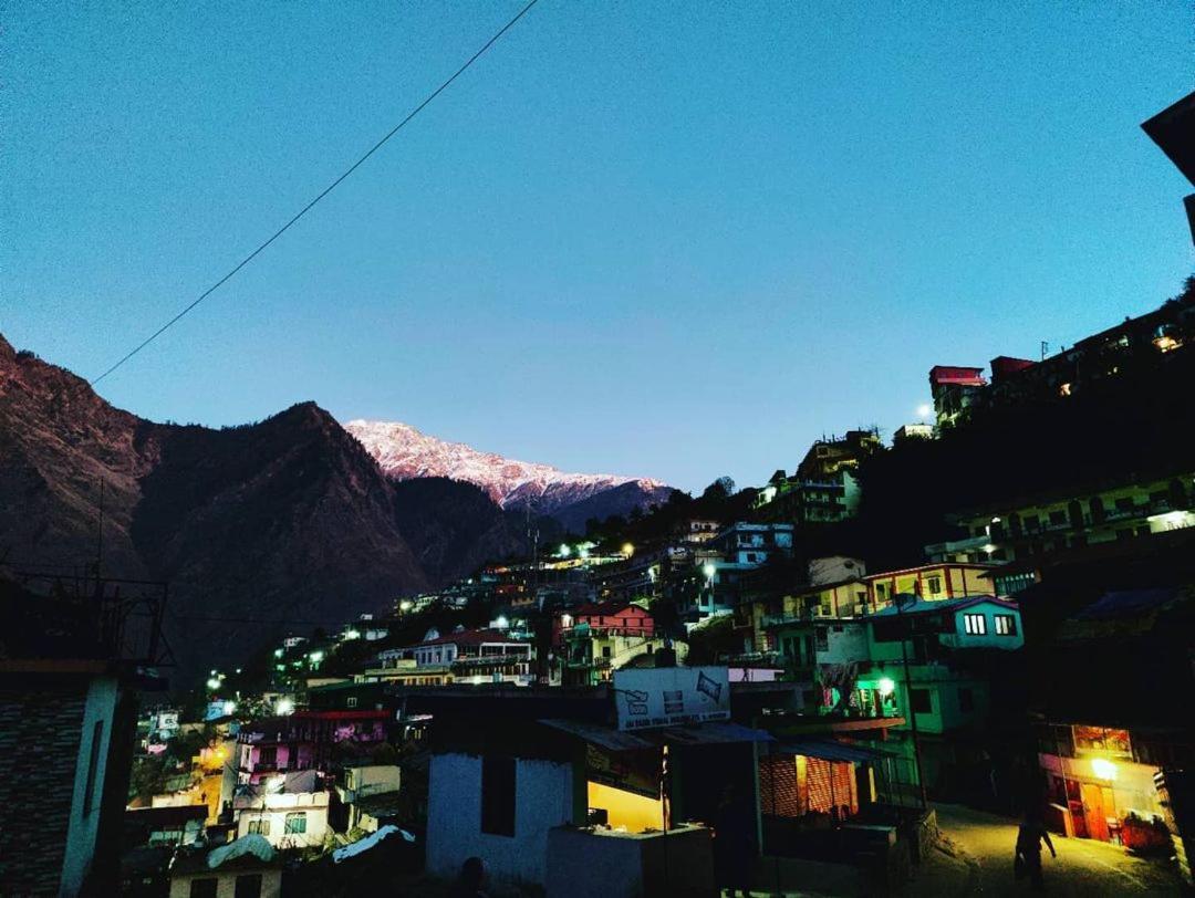 Odyssey Stays Joshimath Bagian luar foto